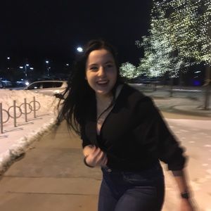 Meet your Posher, Kylee